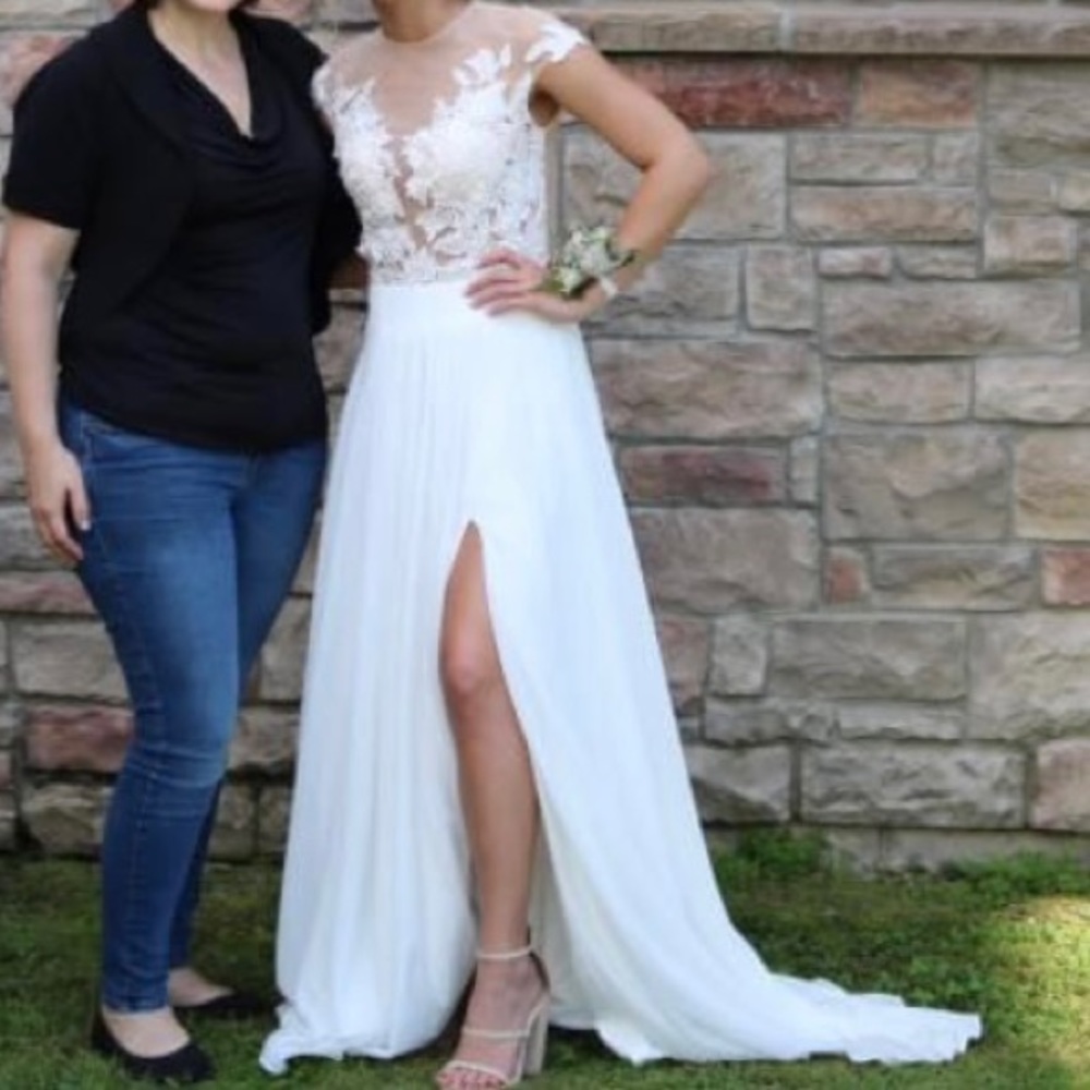 White Lace PROM / WEDDING Dress